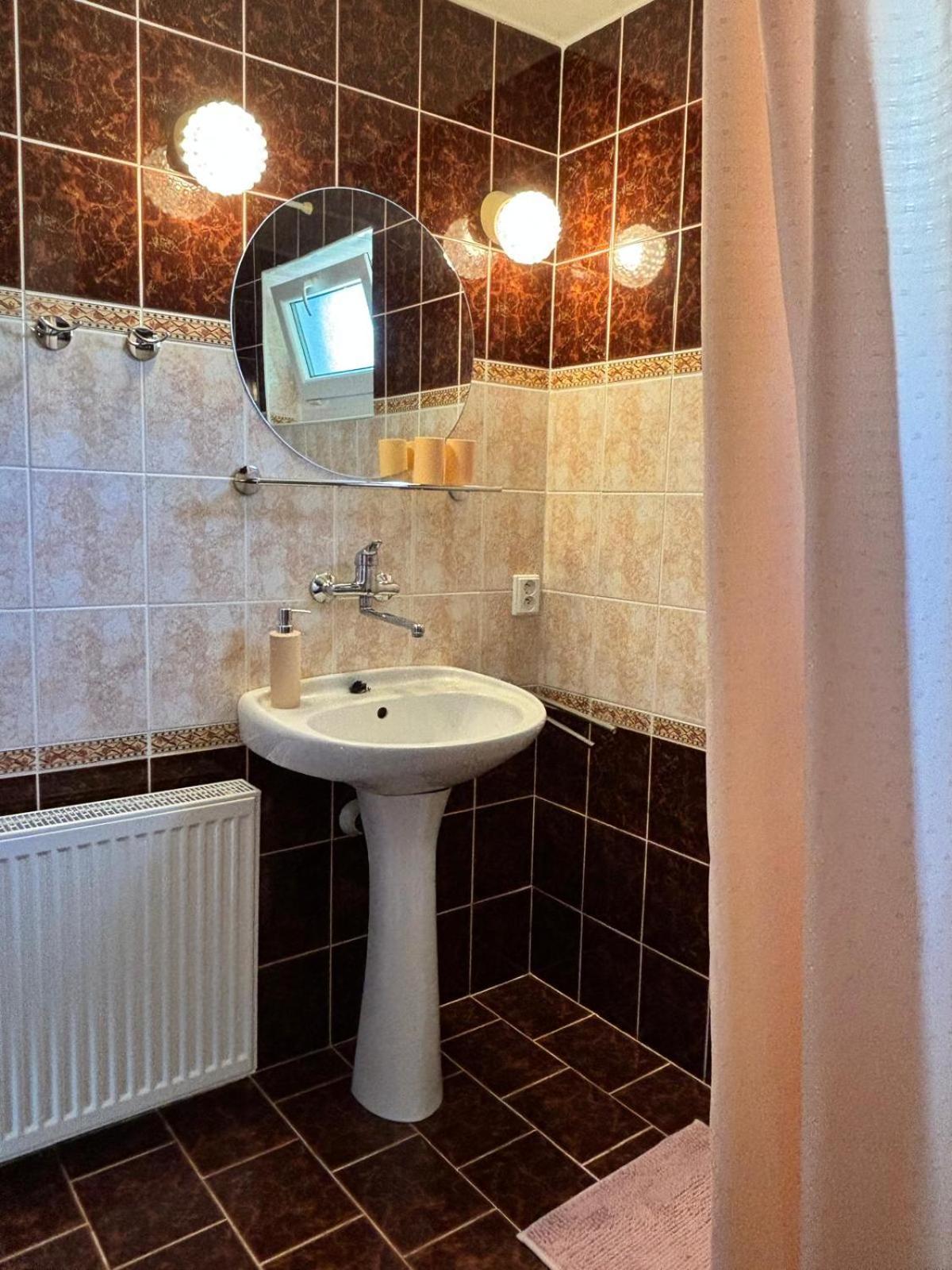 Apartman Vendy Karlovy Vary Exterior foto